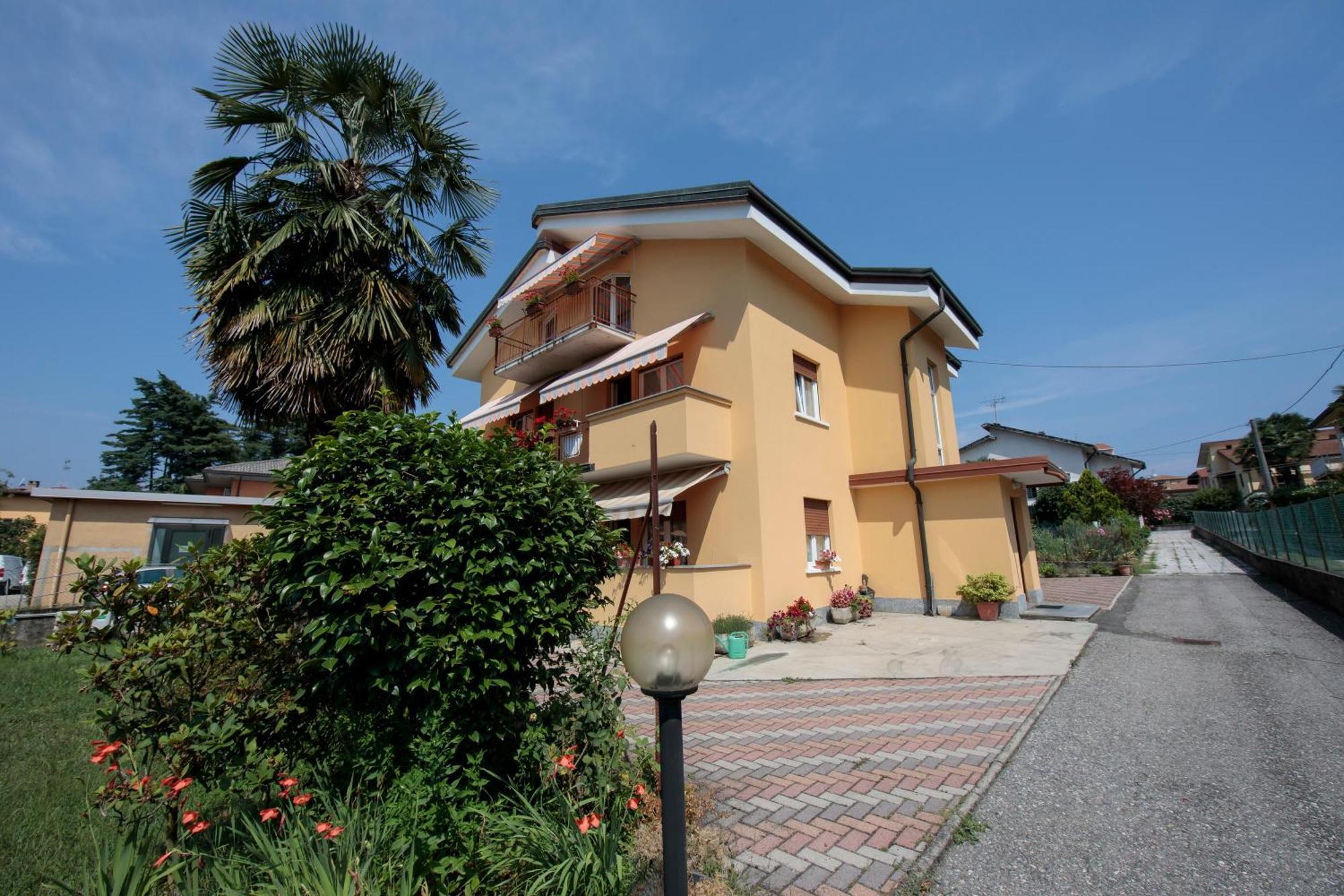 Silver Lake Apartment - Happy Rentals อันเจรา ภายนอก รูปภาพ